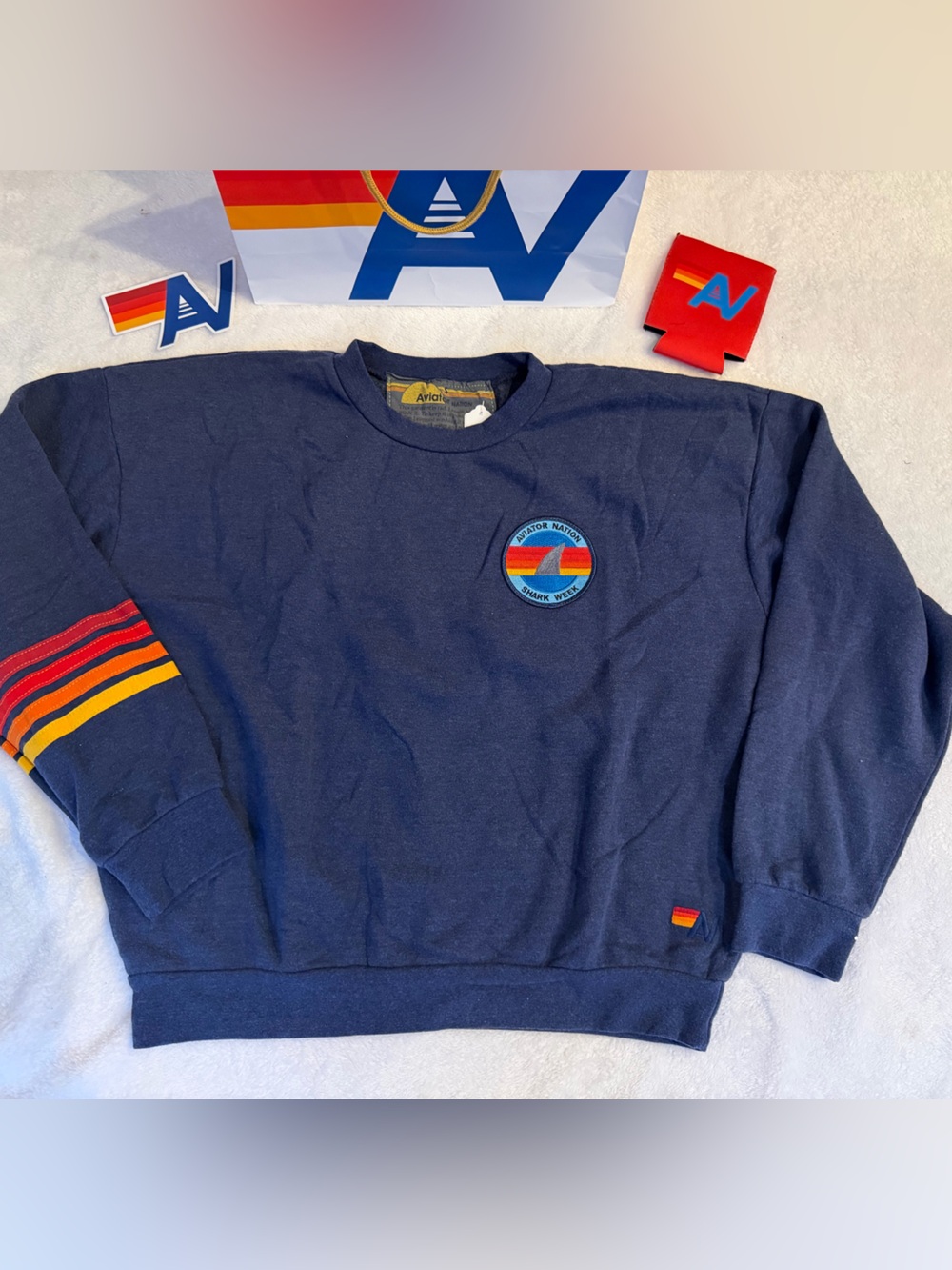 NEW WITH TAG Aviator Nation Discovery Shark Week Crew Unisex Small RARE